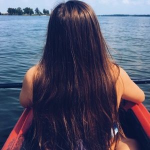 Meet your Posher, Ava